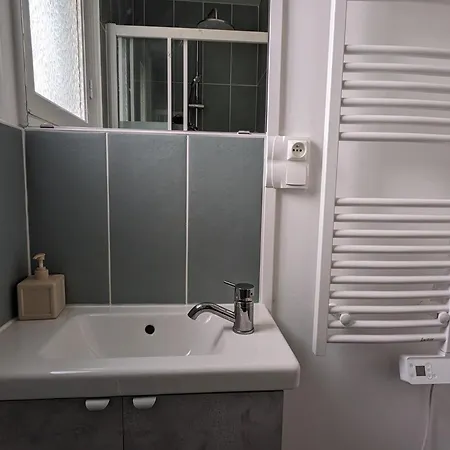 La Tinezerie - Maison 4 Chambres, Plage A 10Min *